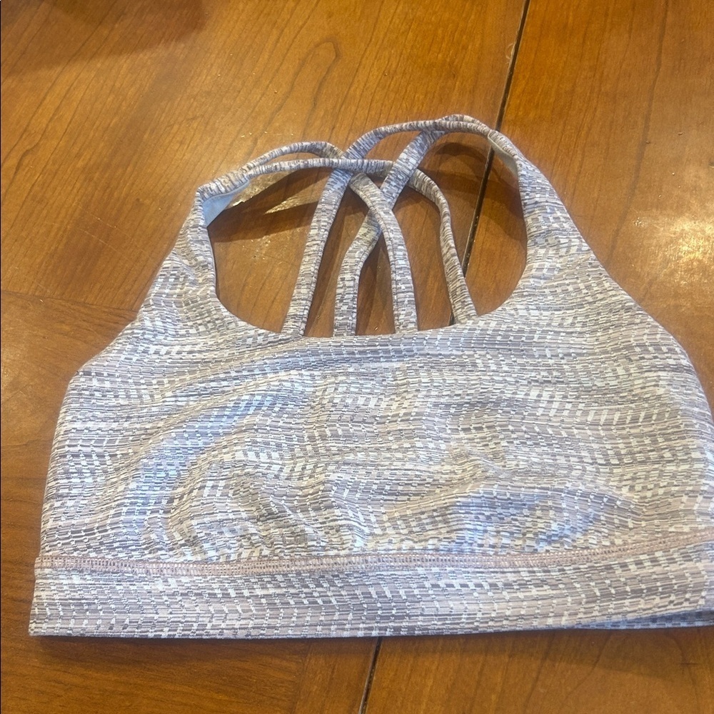 Lululemon size 4 Energy bra